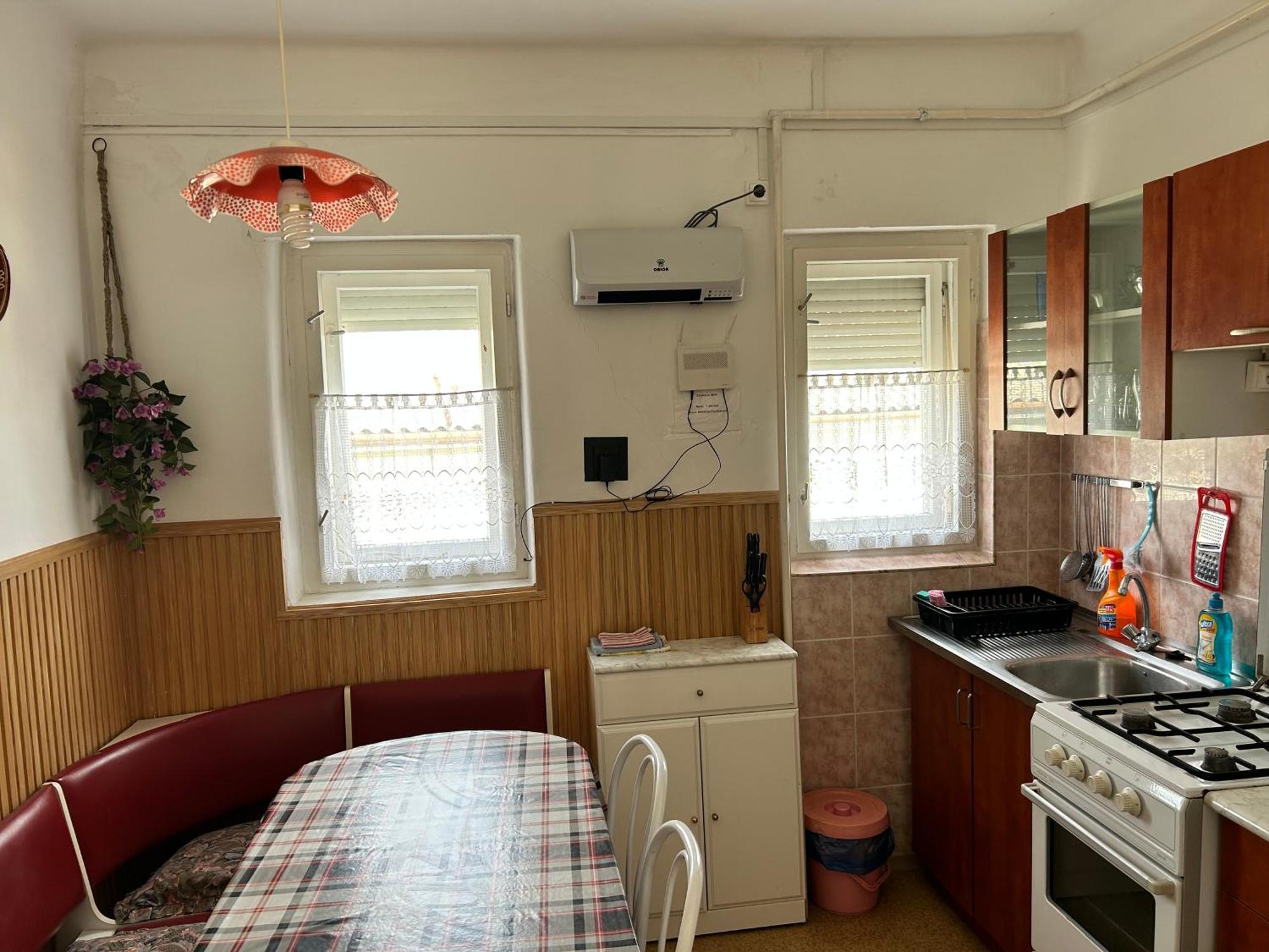 Szabo Apartmanhaz *