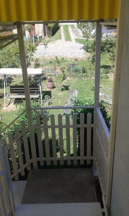 Szabo Apartmanhaz Ubytovanie v rodine